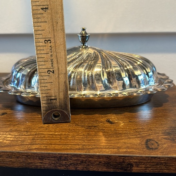 Lidded Butter Dish, Silverplated Retro Butter Mid Century Decor - Picture 9 of 10